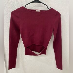 Aritzia wilfred crop cut out sweater small burgundy maroon